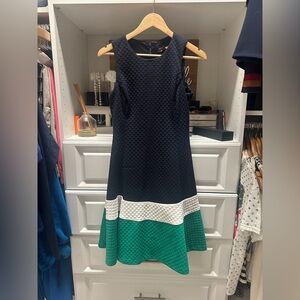 Johnston & Murphy Navy Blue, White, and Green Textured Dress